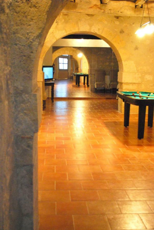 Domaine Du Hiron Villa Castera-Lectourois Bagian luar foto